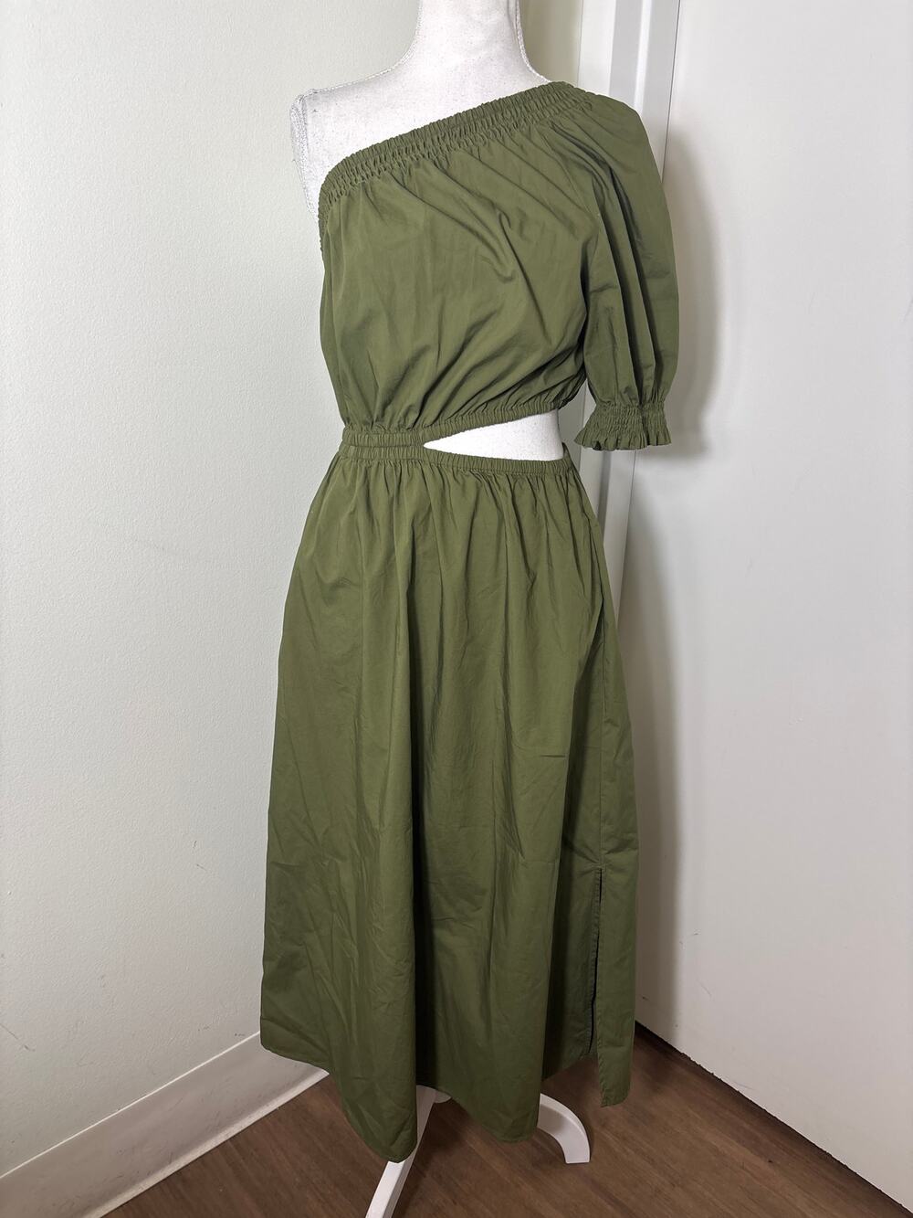 Who What Wear Olive Green One Shoulder Maxi Dress sz S